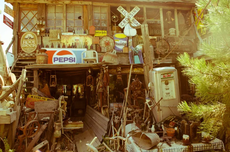 Dead Men's Bikes: The Art of Hunting Estate Sales and Auctions for Your Next Custom Platform